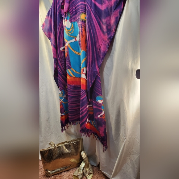 MEETU MAGIC DRESS - Picture 5 of 8